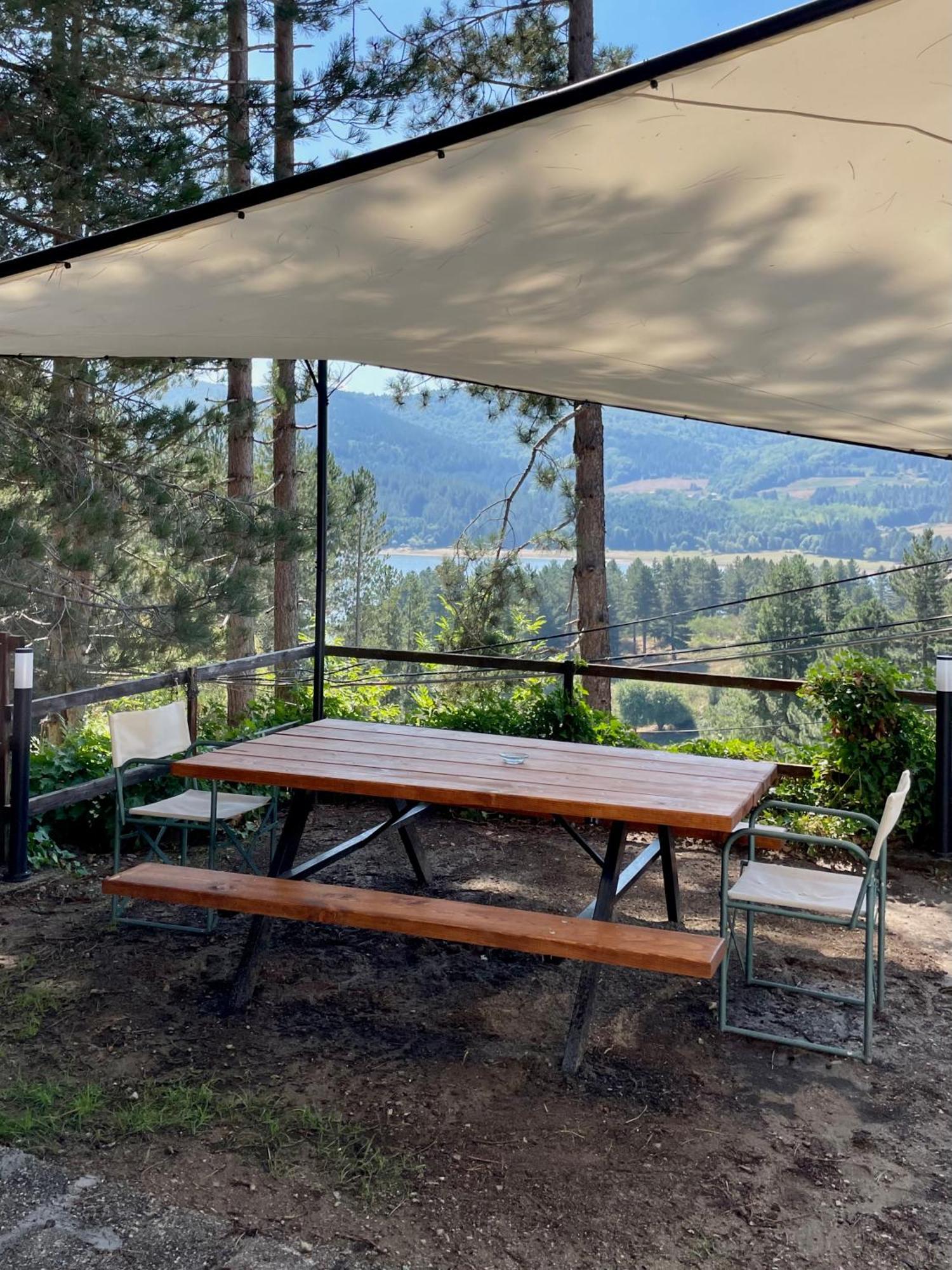 Chalet Natura La Taverna Dei 3 Porcellini Cavaliere  Esterno foto
